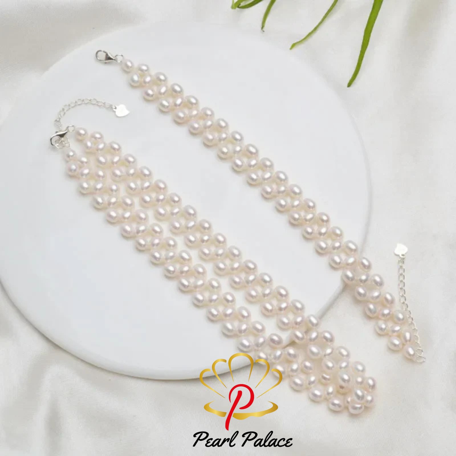 2026081722371377428-pearlpalace.jpg