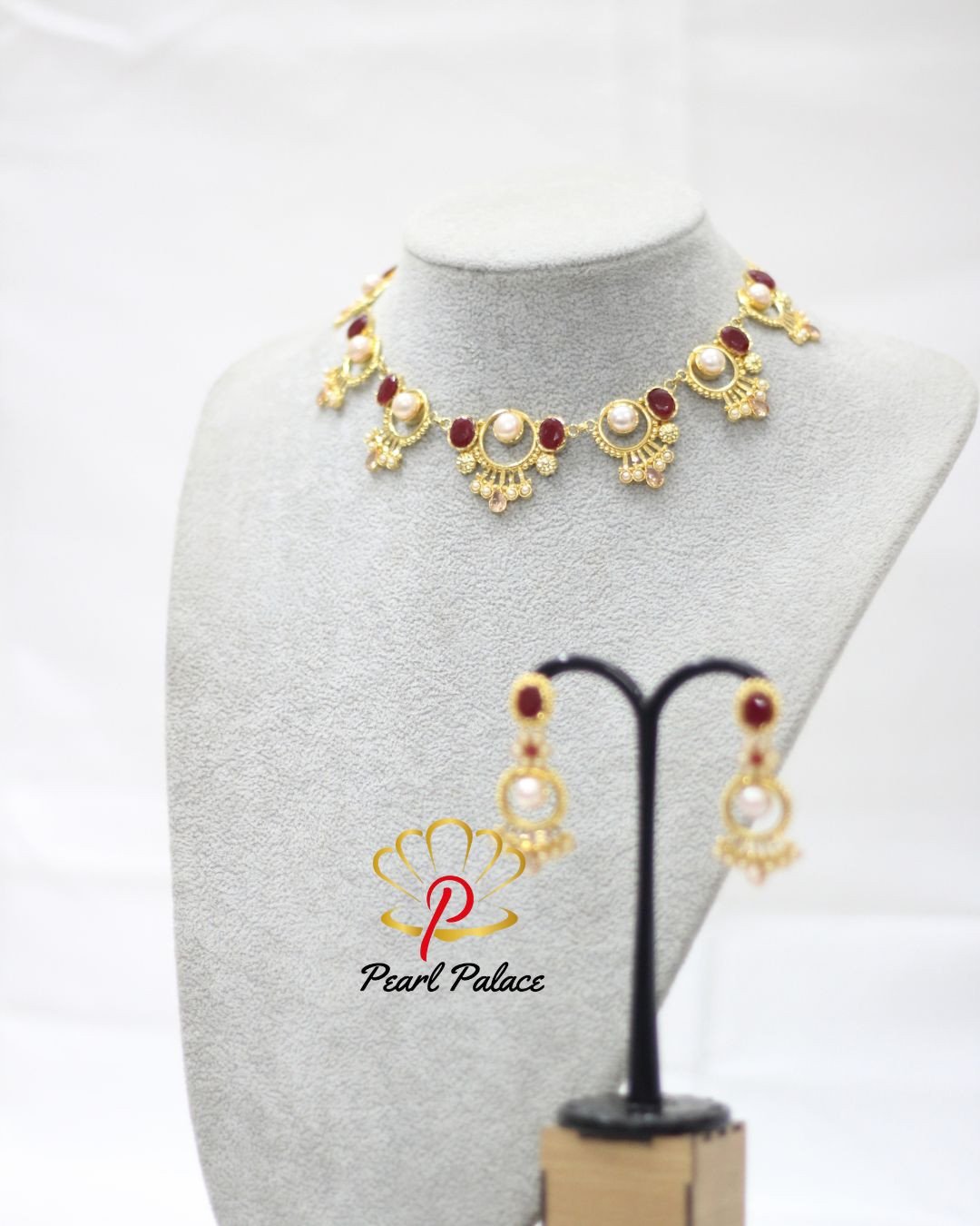 2026101116211081235-pearlpalace.jpg
