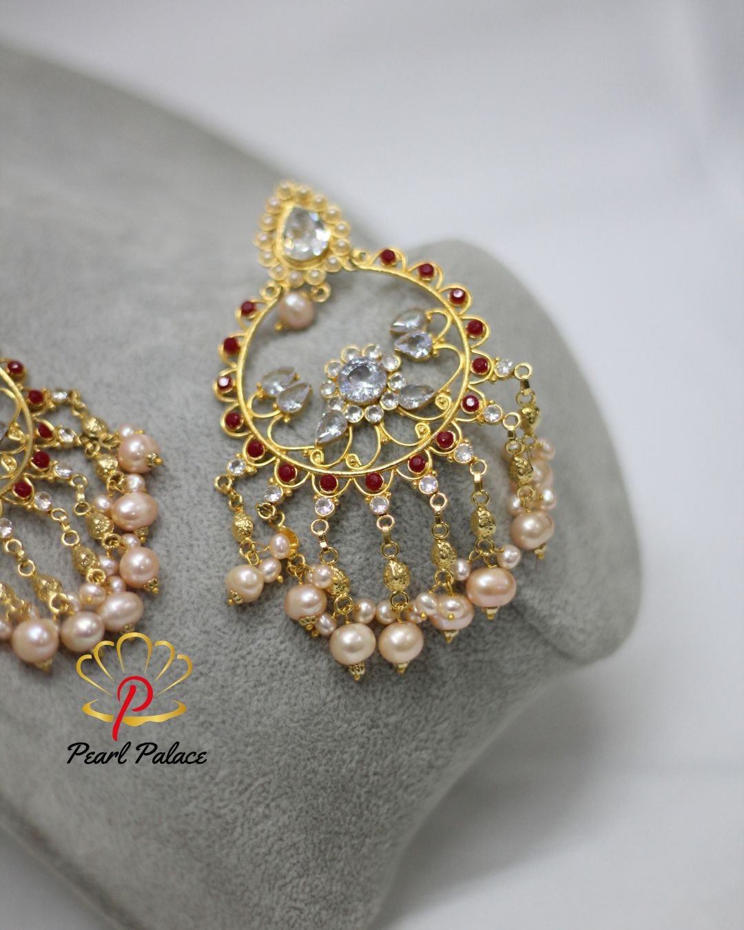 2026101117091814749-pearlpalace.jpg