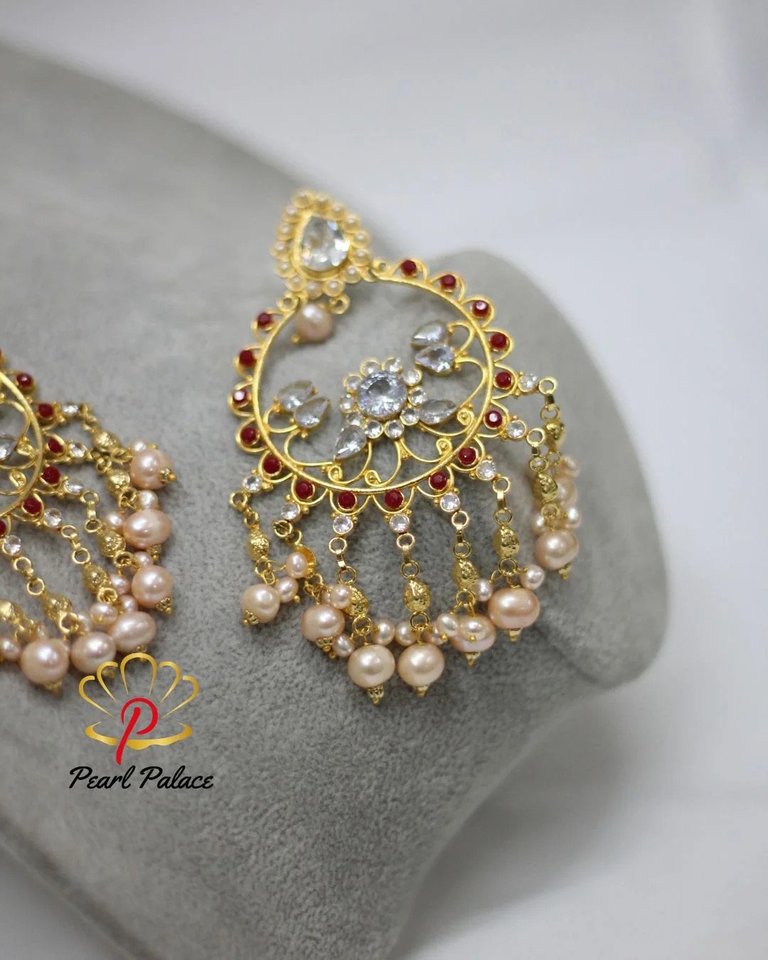 2026101413574958951-pearlpalace.jpg